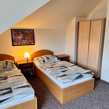 Ji Apartment Модржице Экстерьер фото