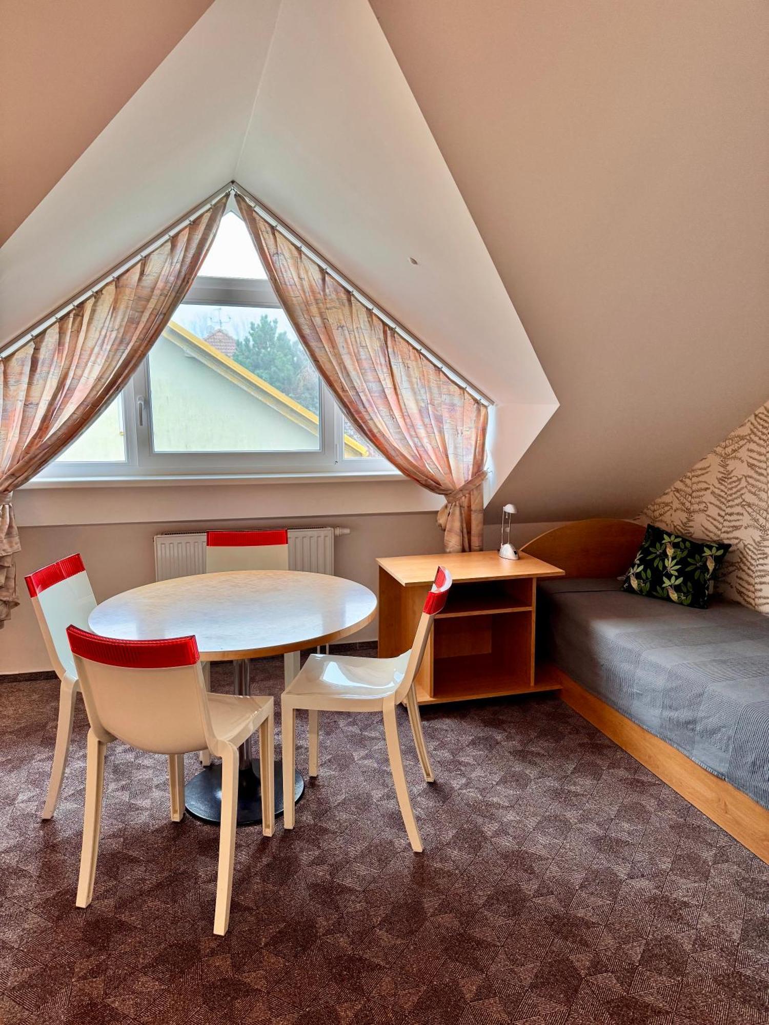 Ji Apartment Модржице Экстерьер фото