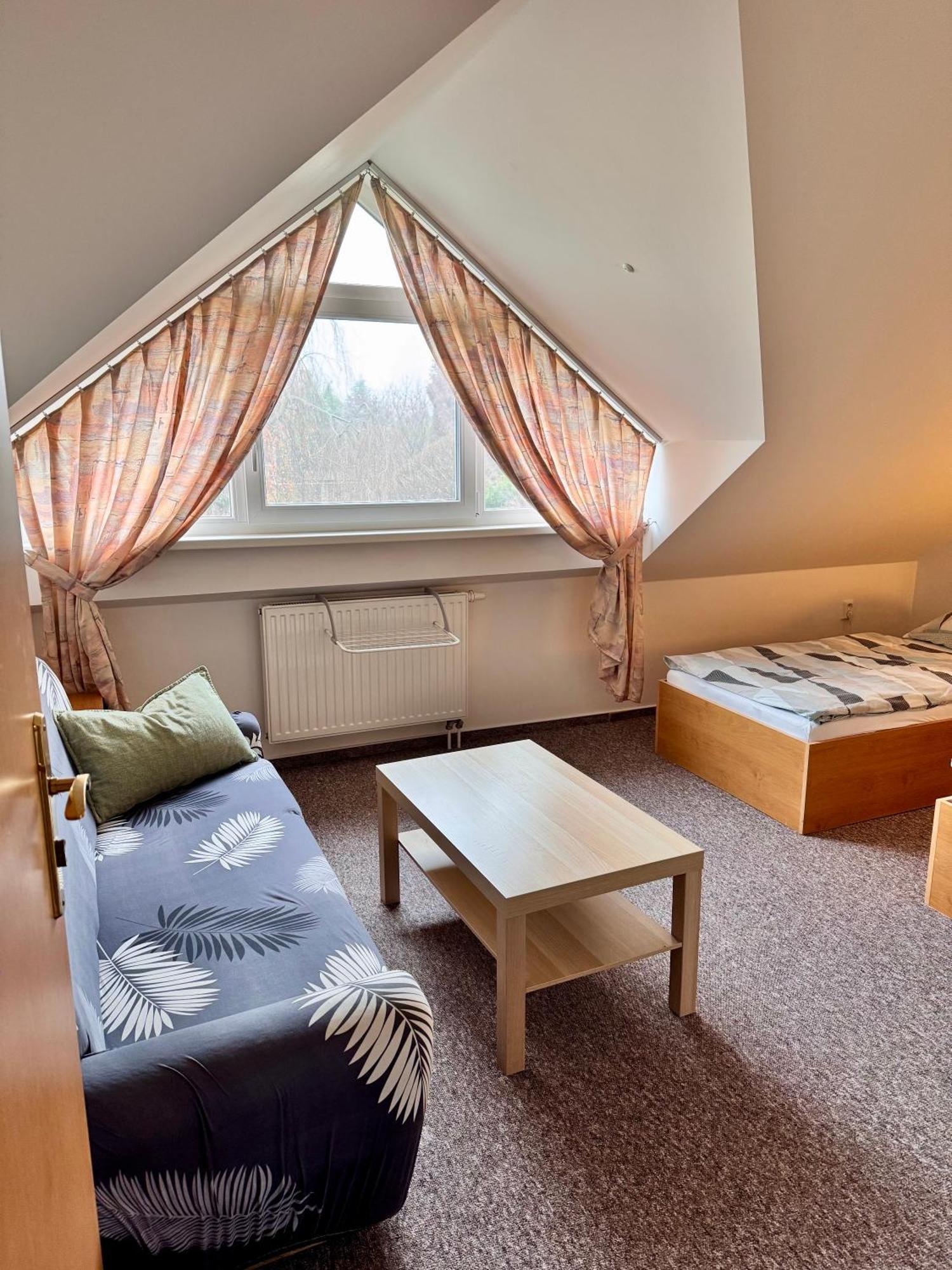 Ji Apartment Модржице Экстерьер фото