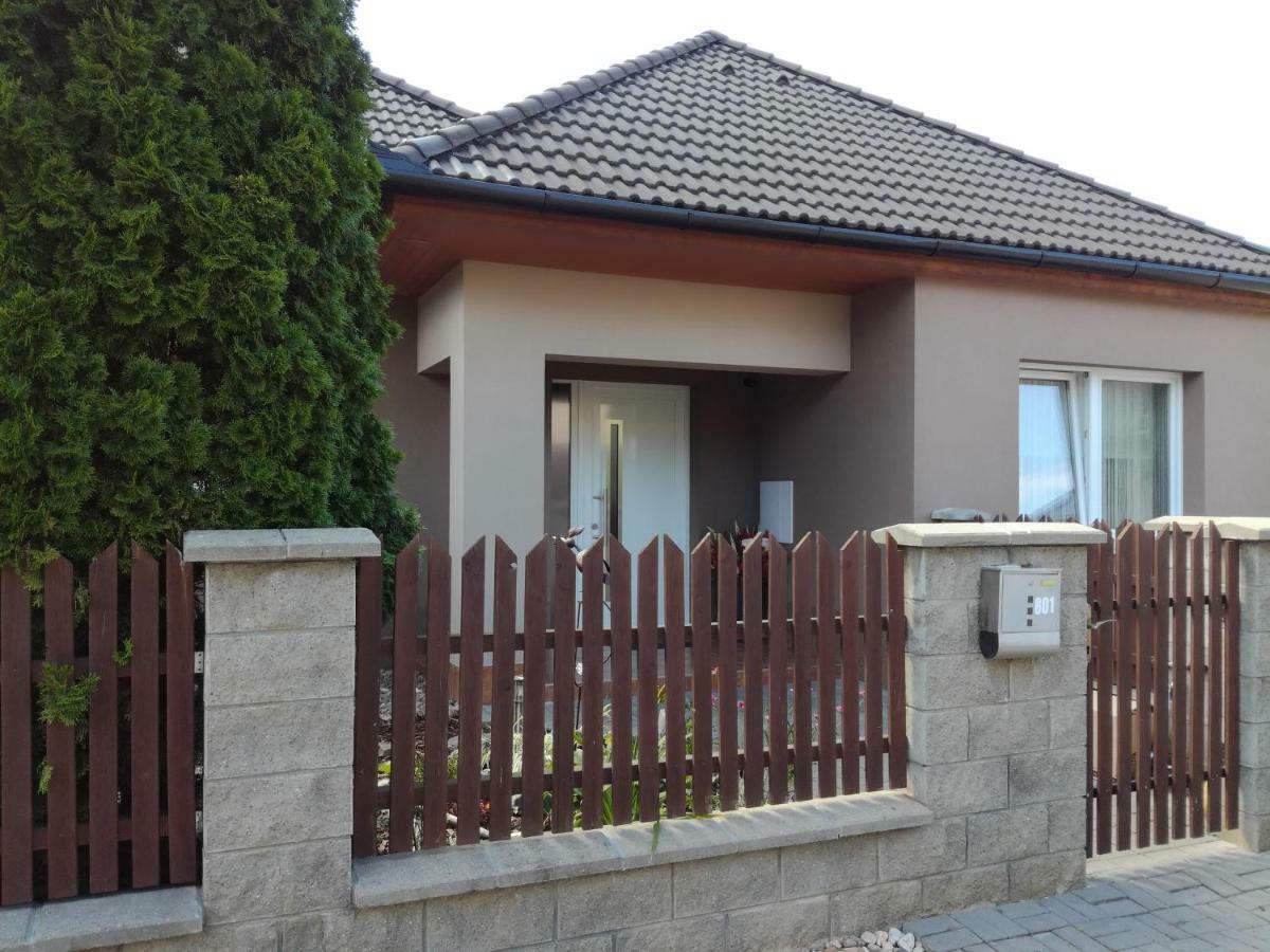 Ji Apartment Модржице Экстерьер фото